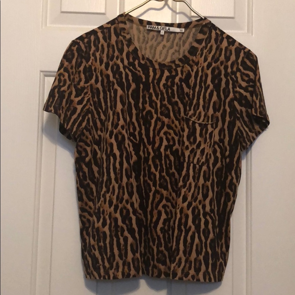 Pam & Gela Cheetah print Short sleeve Tee